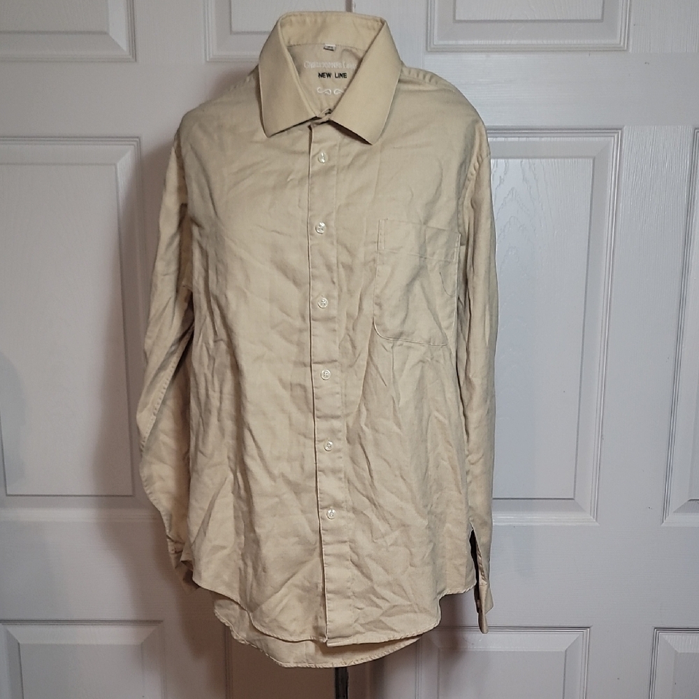 Cream Casual Button Down Shirt with Relaxed Fit